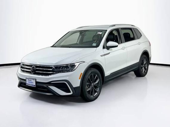 VOLKSWAGEN TIGUAN 4MOTION 2022 3VV2B7AXXNM092330 image VOLKSWAGEN TIGUAN 4MOTION 2022 3VV2B7AXXNM092330 image